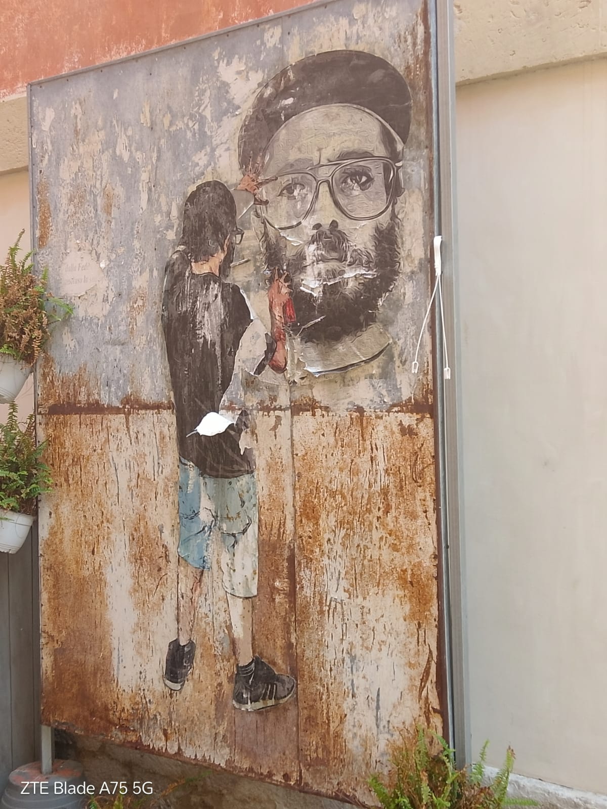 Arte urbana em parede de Nardò.